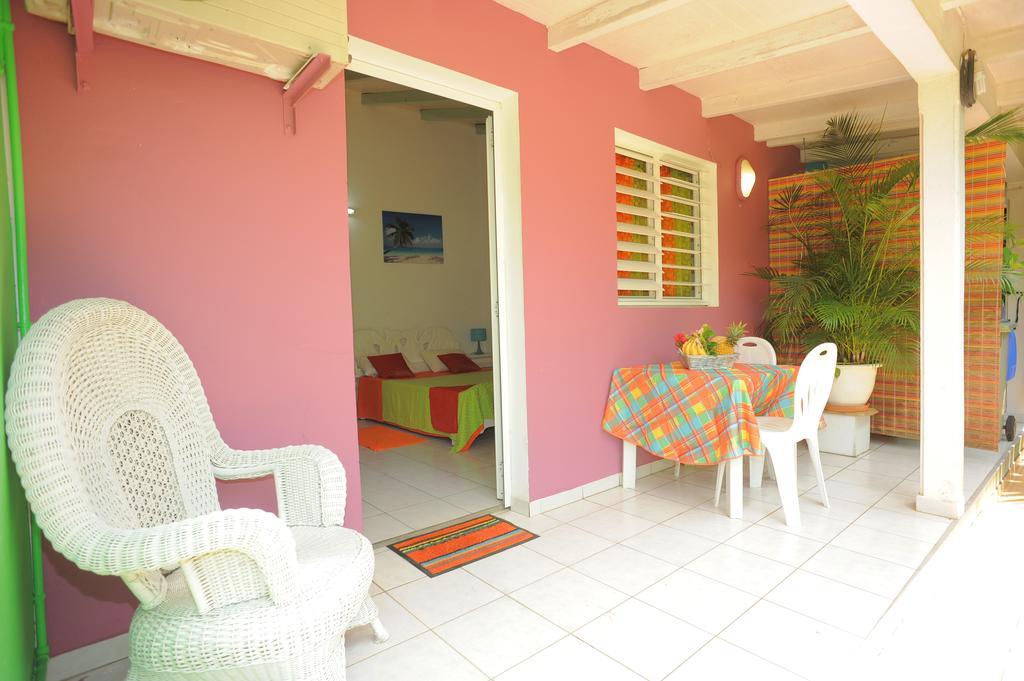 Au Domaine Des Bougainvilliers Villa ซานต์-โรส ภายนอก รูปภาพ