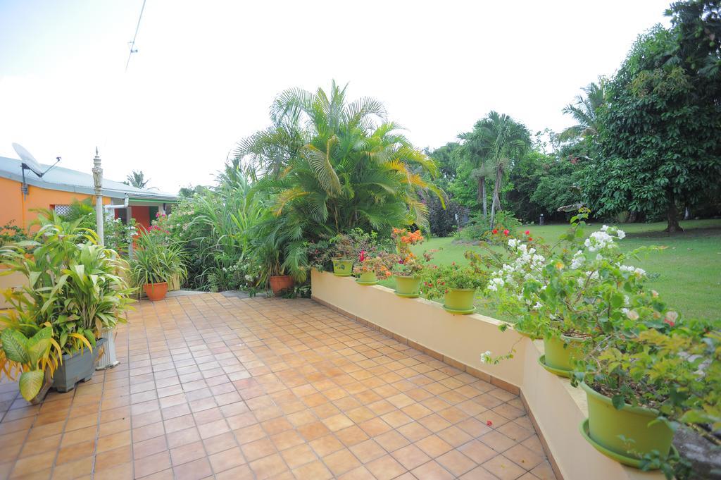 Au Domaine Des Bougainvilliers Villa ซานต์-โรส ภายนอก รูปภาพ