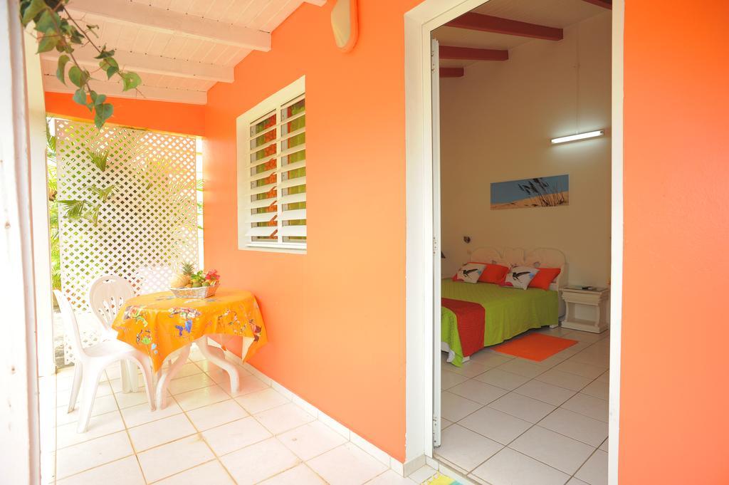 Au Domaine Des Bougainvilliers Villa ซานต์-โรส ภายนอก รูปภาพ
