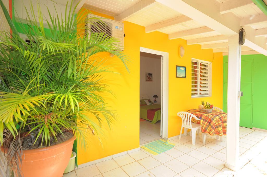 Au Domaine Des Bougainvilliers Villa ซานต์-โรส ภายนอก รูปภาพ